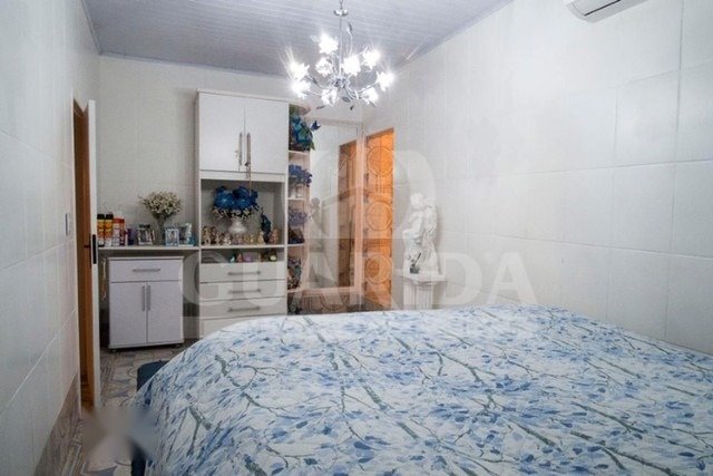Casa 3 dorm, 340m², Vila Nova, R$ 550mil