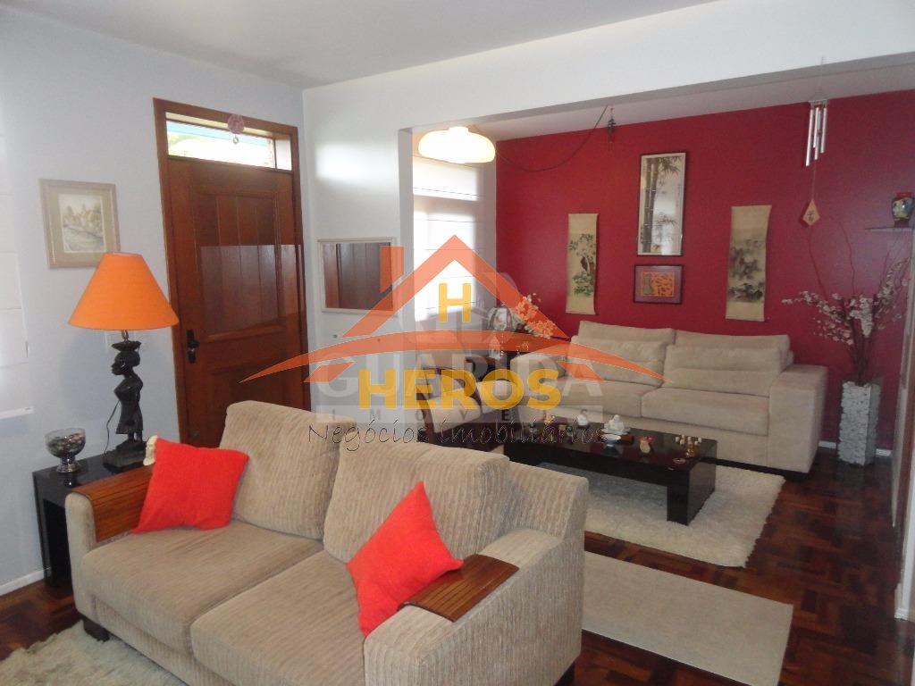 Casa condomínio 3 dorm, 140m², Cavalhada 700mil