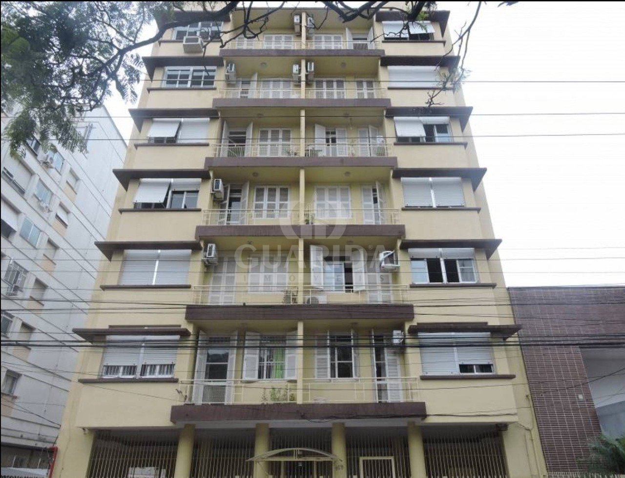 Apartamento 2 dorm, 58m², Azenha, R$ 270mil