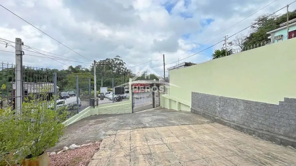 Casa 156m², 3 dorm, Vila Nova, R$ 495mil