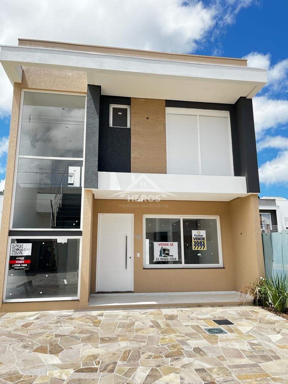 Casa cond, 3 suítes, 163m², R$ 950mil