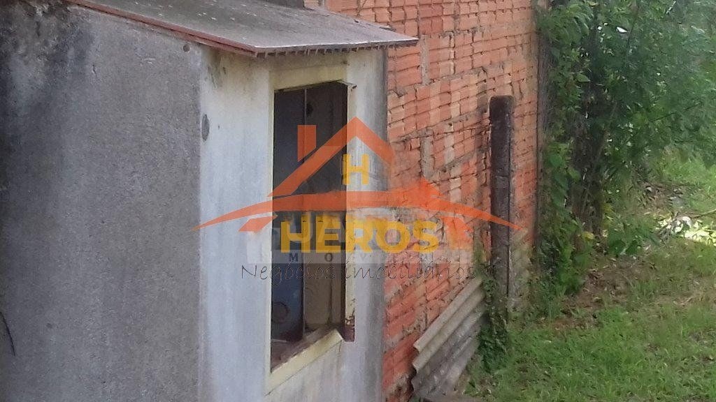 Terreno 1680m², Ponta Grossa, R$ 300mil