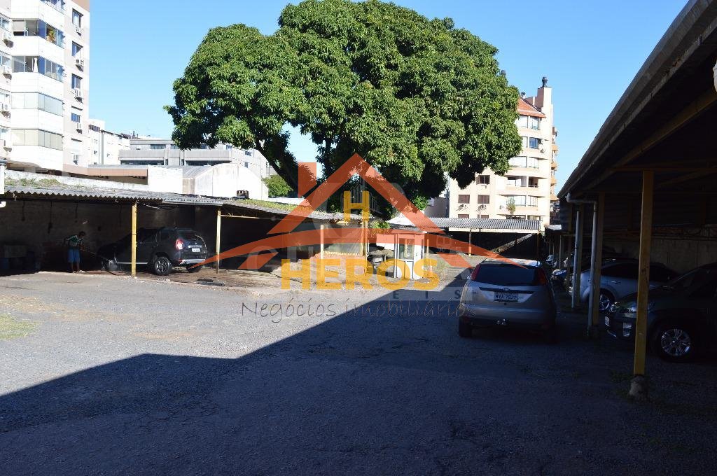 Terreno 1958m², Menino Deus, R$ 4,0 milhões