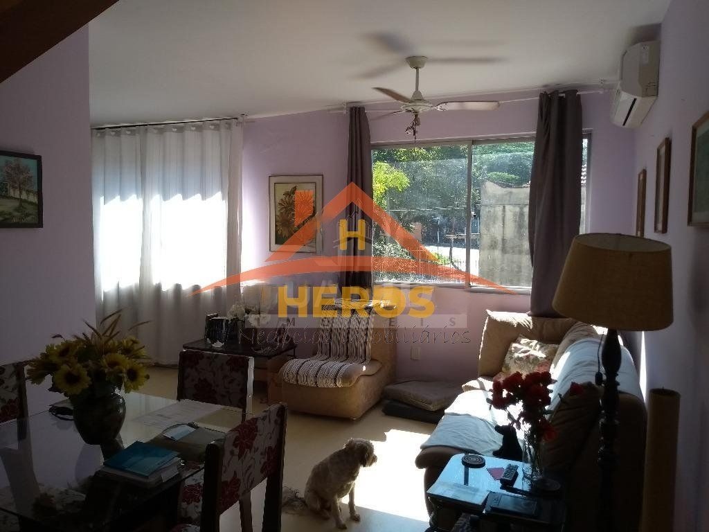 Cobertura 1 dorm, 86m², Medianeira, R$ 299.999,00