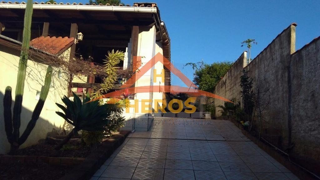 Casa 4 dorm, 100m², Aberta dos Morros, R$ 300mil