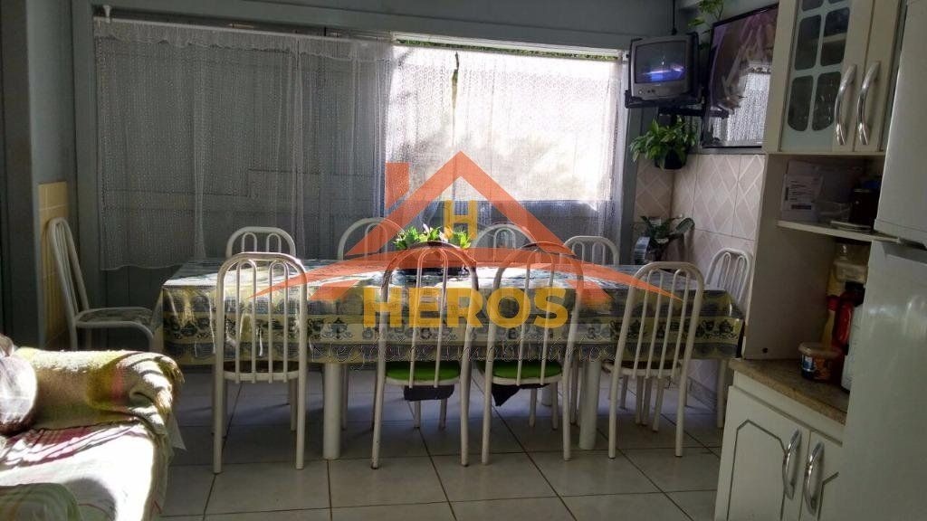 Casa 4 dorm, 100m², Aberta dos Morros, R$ 300mil