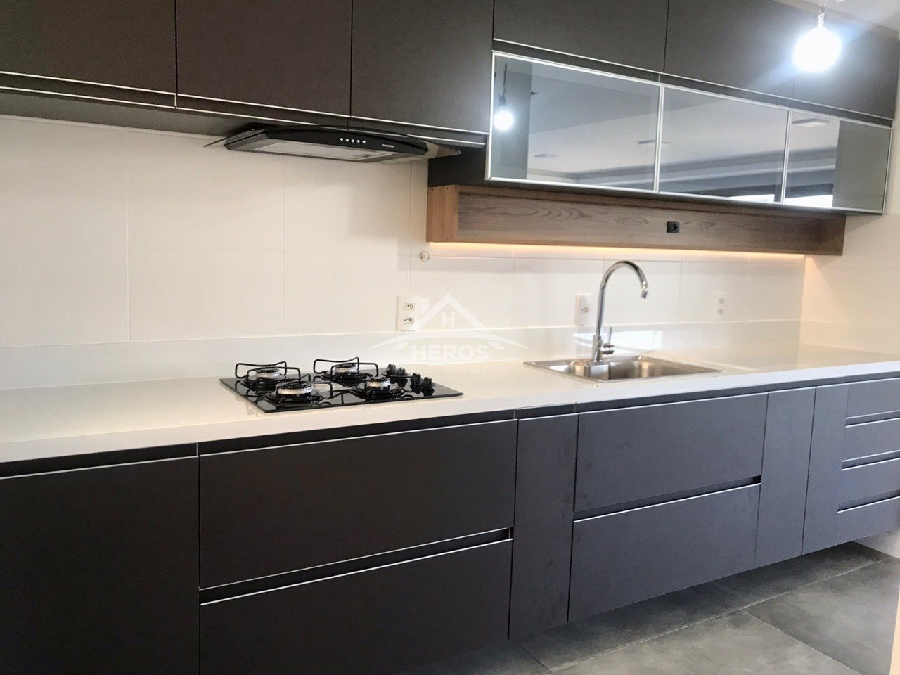 Aptº 3 suítes,126m², Ipanema, R$1,155milhão