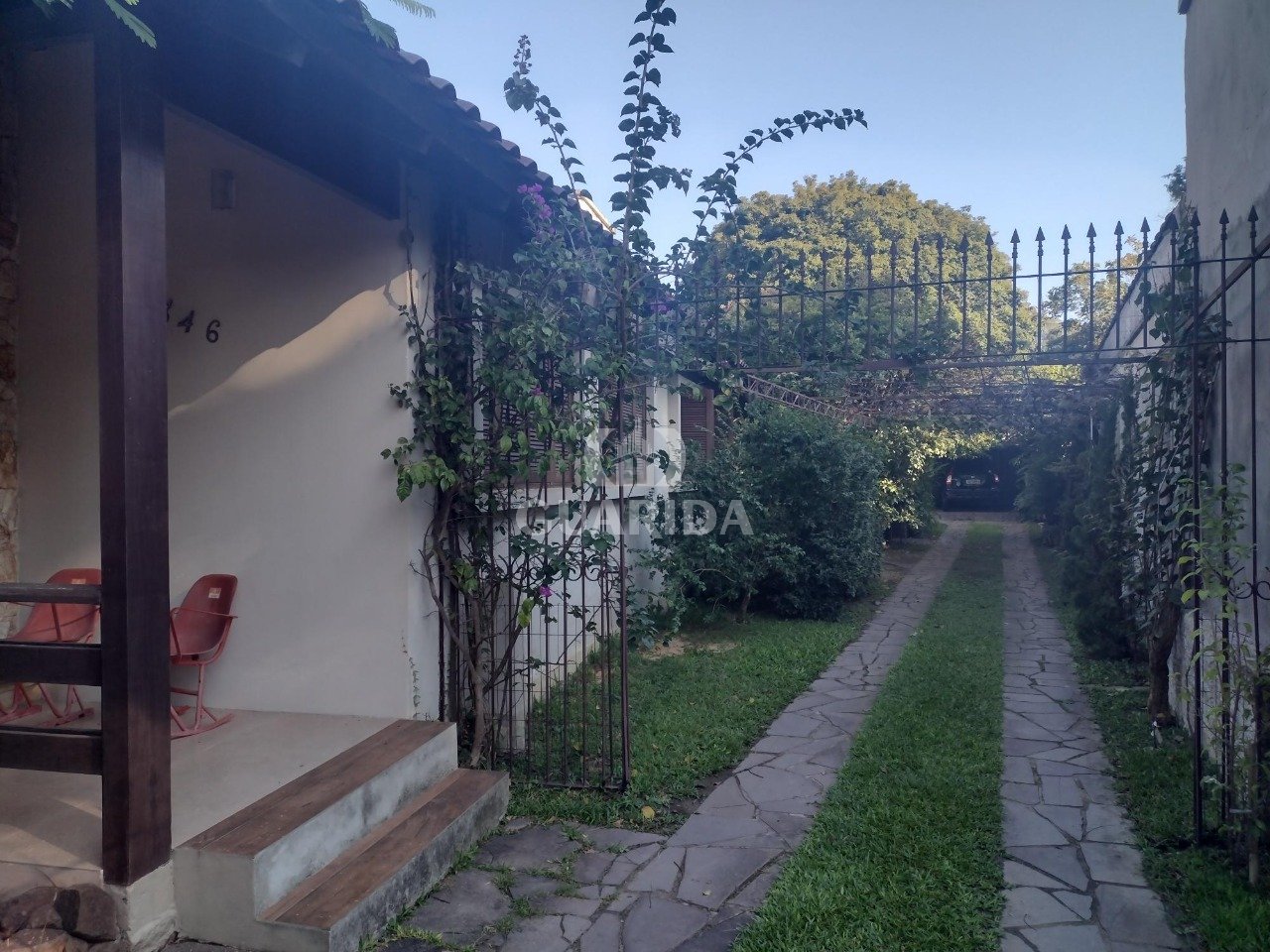 Casa com 4 dormitórios no Bairro Ipanema