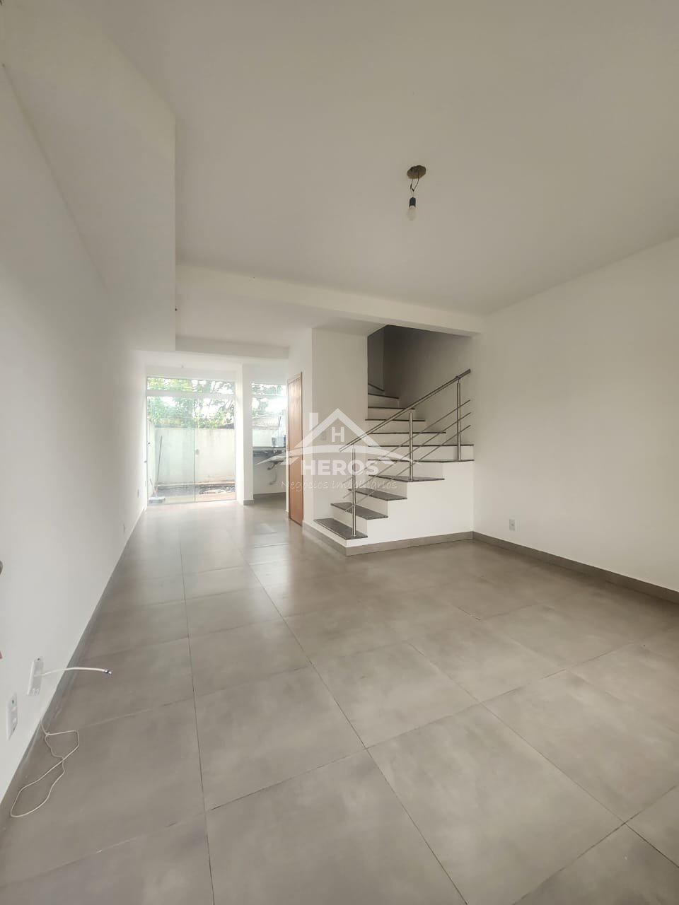 Casa em condomínio,02 suítes, Vila Nova, R$ 310mil