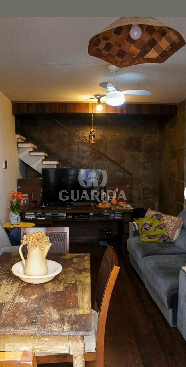 Casa 4 dorm, Teresópolis, 160m², R$ 650mil