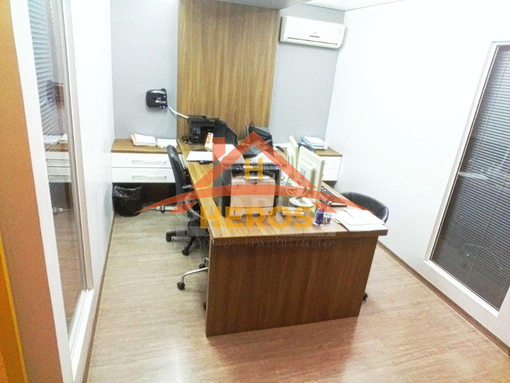 Conjunto comercial, 98m², Centro, R$ 420mil
