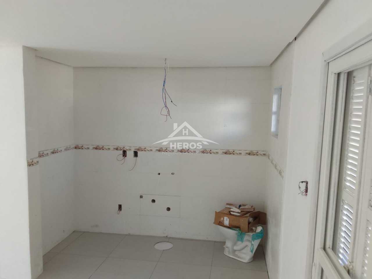 Casa 3 dorm, Hípica 75m²,  R$ 390mil