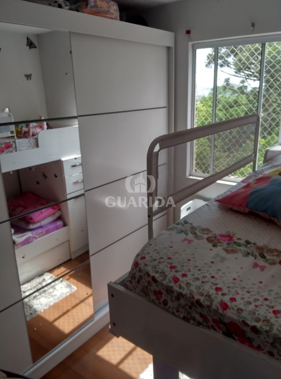 Apartamento 2 dorm, 42m², Glória, R$ 175mil