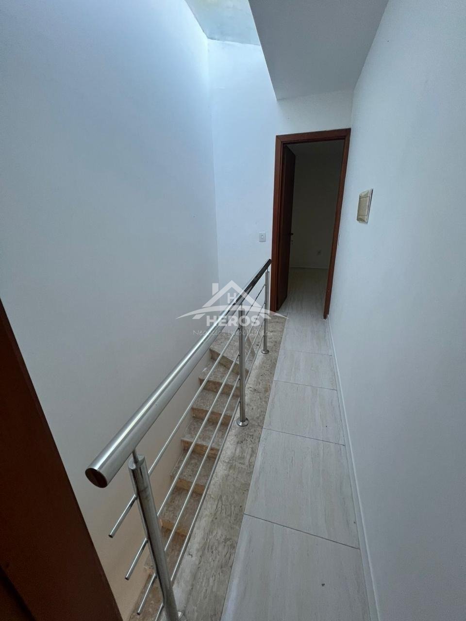 Casa 2 dorm (suítes), 110m², Campo Novo, R$ 412mil