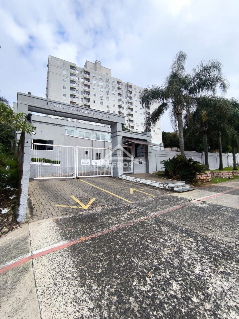 Aptº 2 dorm, 56m², Teresópolis; R$ 249mil