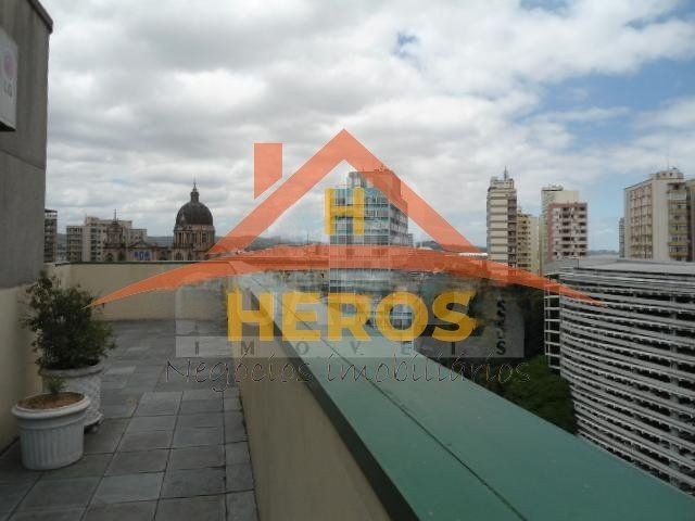 Sala comercial, 32m², Centro, R$ 215mil