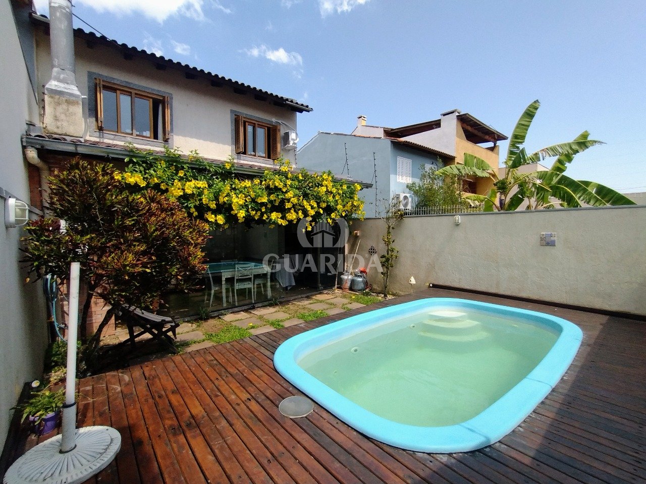 Casa 3 dorm, 179m², Aberta dos Morros, R$ 585mil