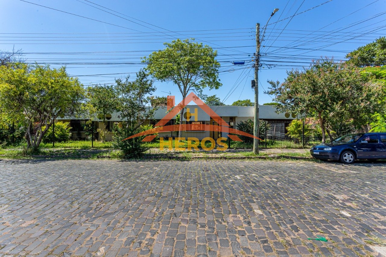 Casa 4 dorm, Nonoai, R$ 650mil