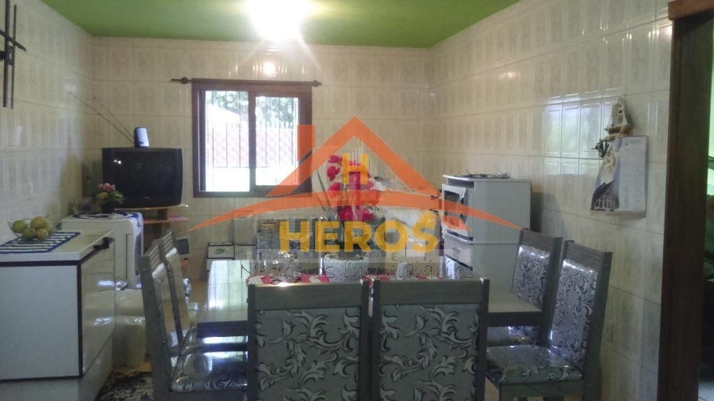 Casa 2 dorm, 120m², Vila Nova, R$ 373mil