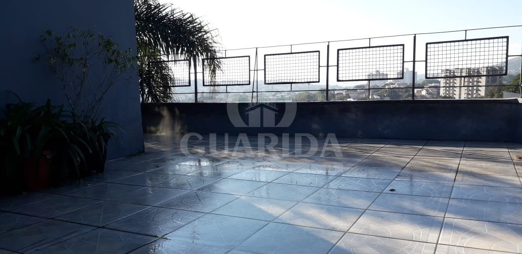 Cobertura 2 dorm, 132m², Medianeira, R$ 299mil