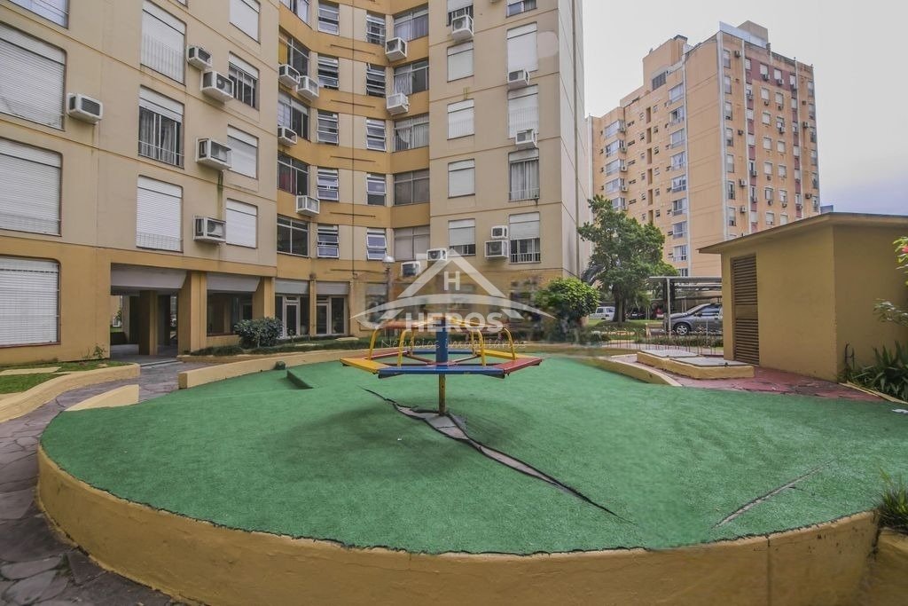 Apartamento 2 dorm, 63m², Trsiteza, R$ 280mil