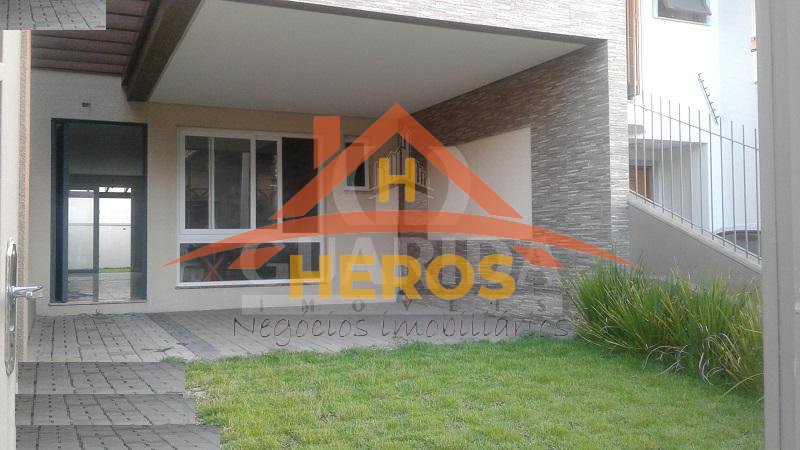 Casa 3 dorm, 171m², Guarujá, R$800mil