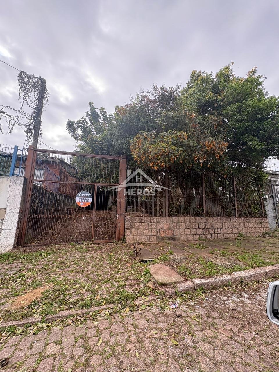 Terreno, 300m², Cavalhada, R$ 400mil