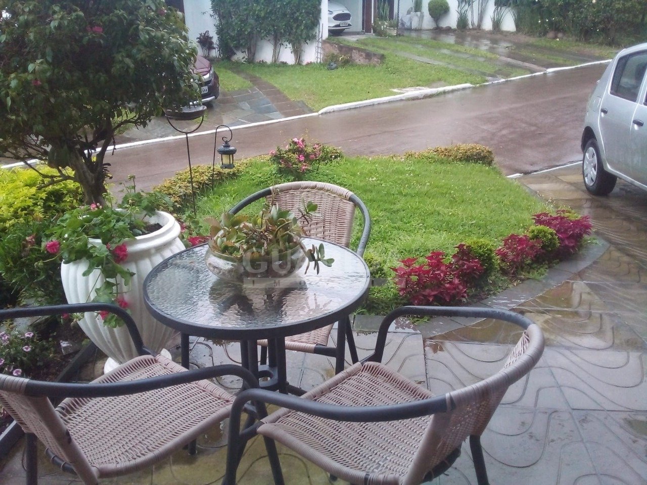 Casa condomínio 3 dorm 175m² Cavalhada R$ 750mil