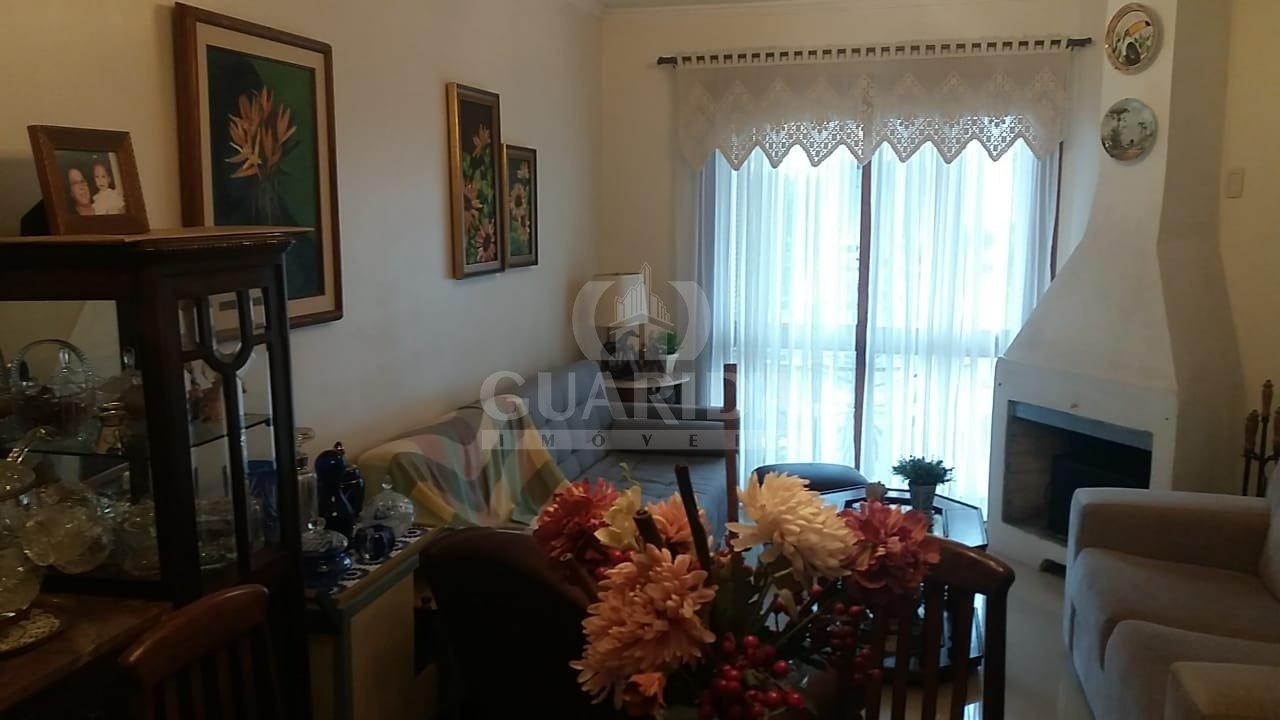 Casa condomínio 3 dorm 175m² Cavalhada R$ 750mil