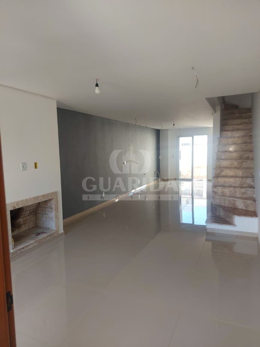 Casa 3 dorm, 180m², Guarujá, R$535 mil