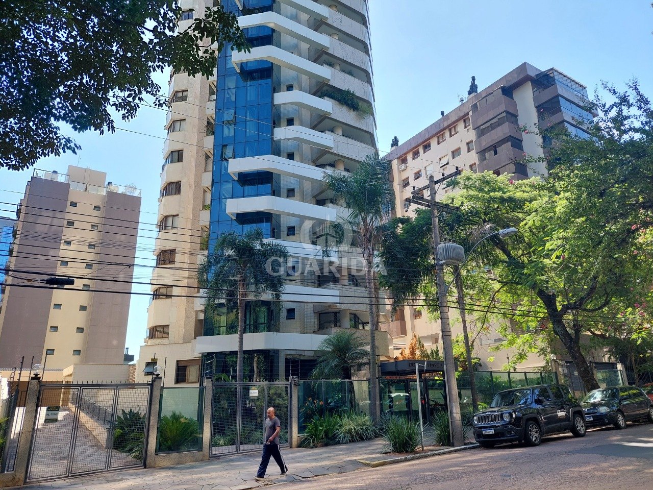 Cobertura 3 suítes, Petrópolis, 520m², 6,5 milhões
