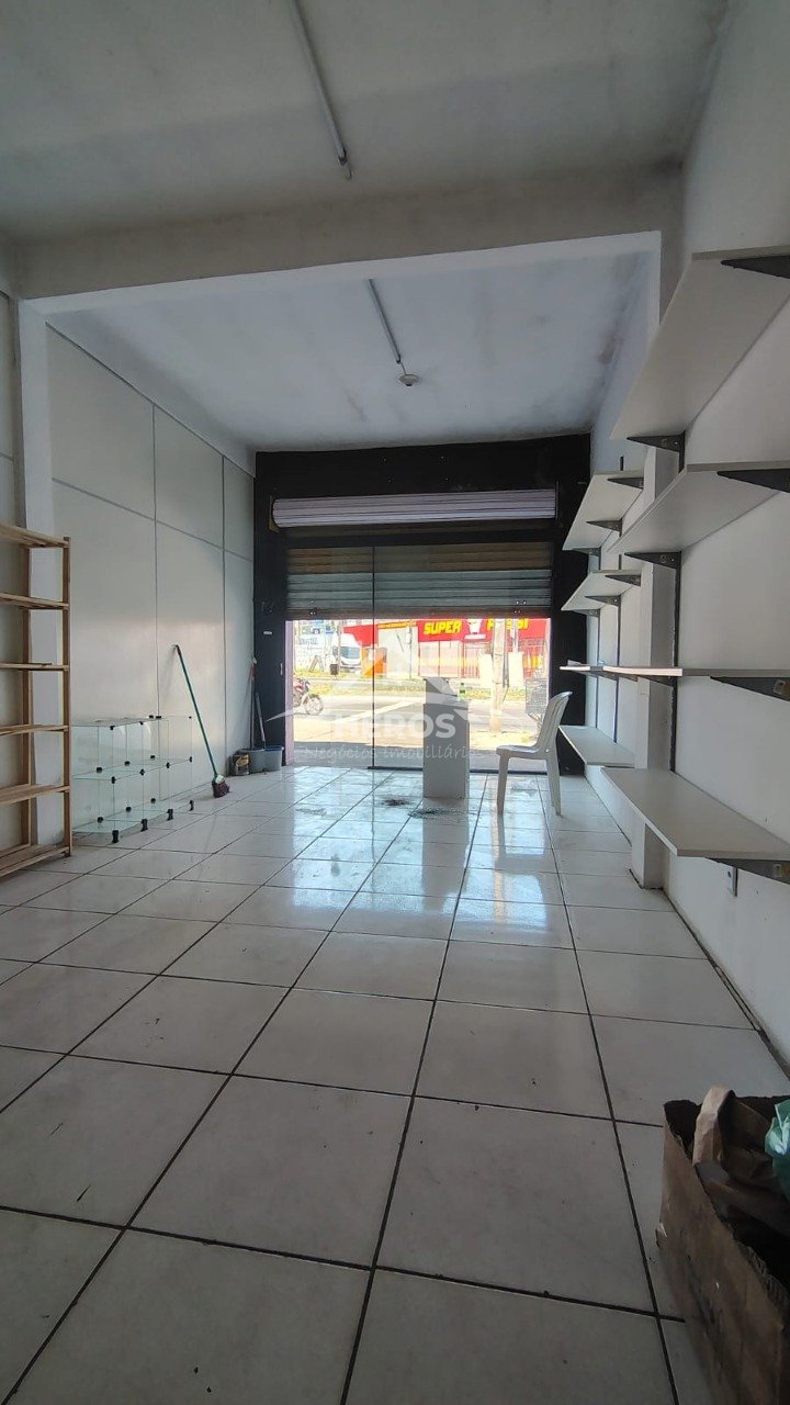 Prédio 549m²João Antônio  da Silveira; Restinga