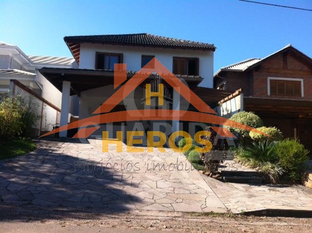 Casa cond 3 suítes, 245m², Terraville, R$ 750 mil