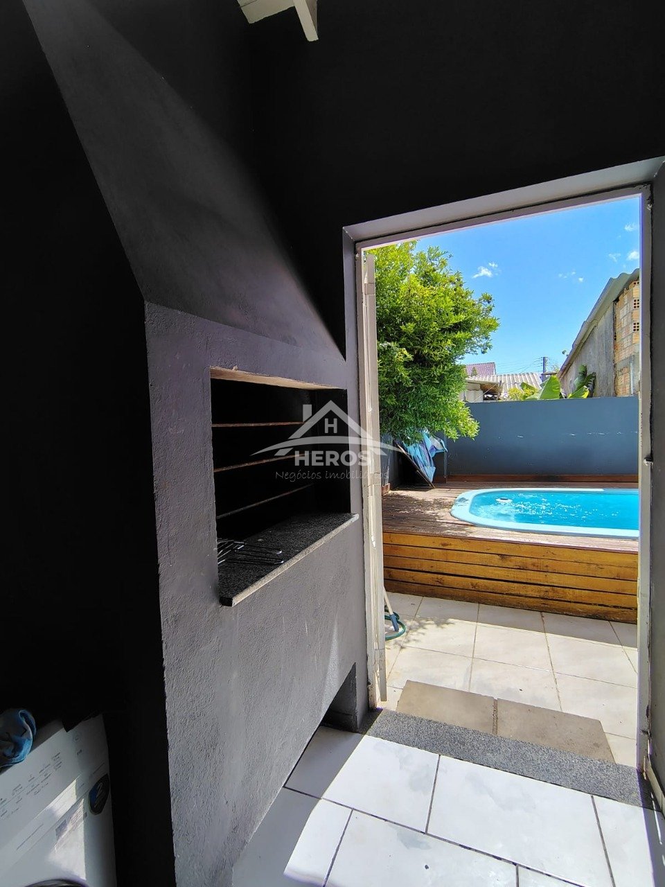 Casa térrea 2 dorm, 95m², Hípica, R$ 350mil