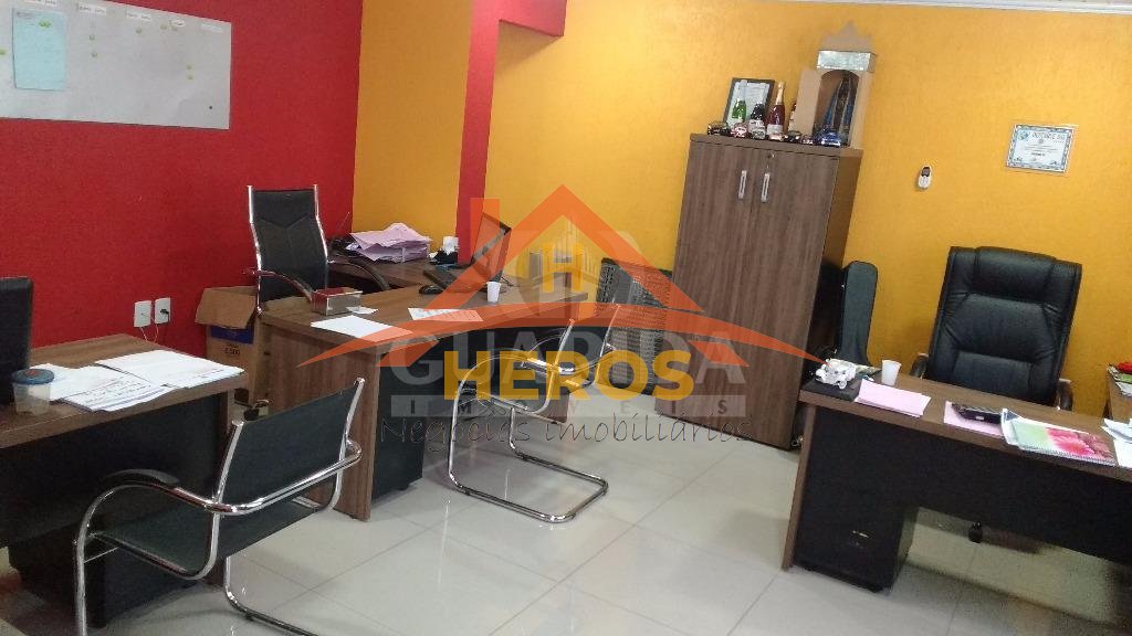 Prédio comercial, 250m², Camaquã, R$ 750mil