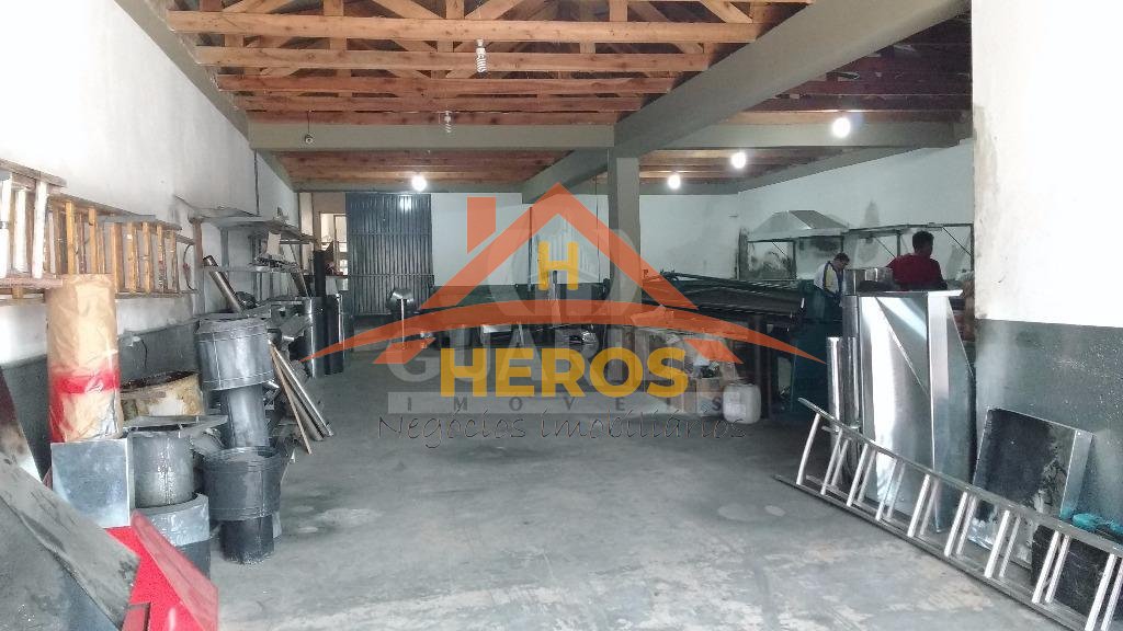 Prédio comercial, 250m², Camaquã, R$ 750mil