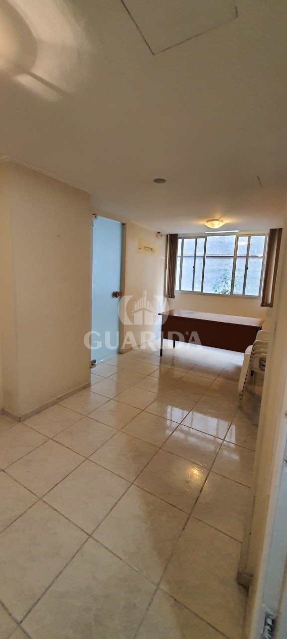 Sala Comercial, 49m², Andradas, por R$ 145mil