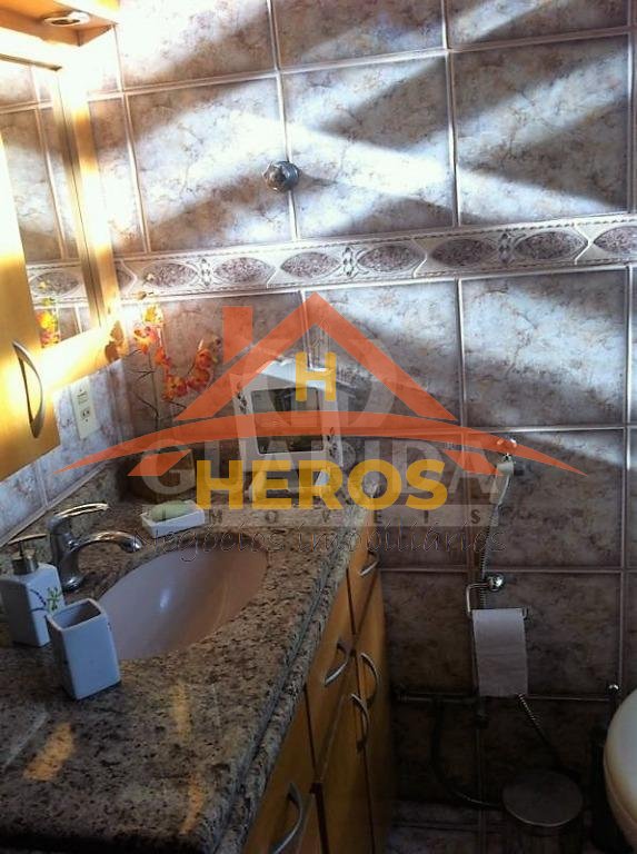 Apartamento 2 dorm, 58,1m², Azenha, R$ 280mil