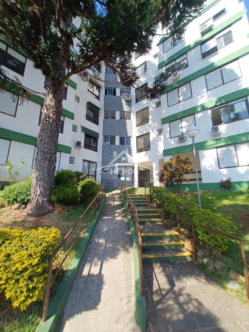 Aparta 1 dorm, Nonoai, 45m², R$ 212 mil