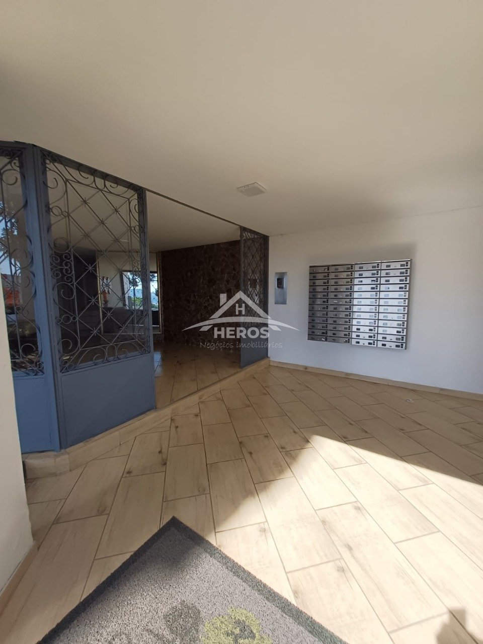 Aparta 1 dorm, Nonoai, 45m², R$ 212 mil