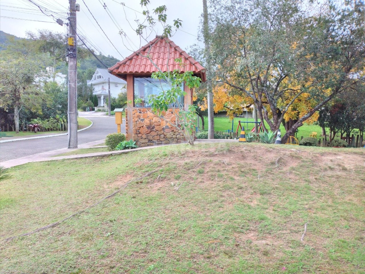 Casa cond, 4 dorm, 191m², Hípica, R$ 1,65 milhão