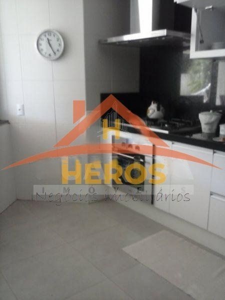Casa 4 suítes, 400m², Terraville, R$ 2,5milhões