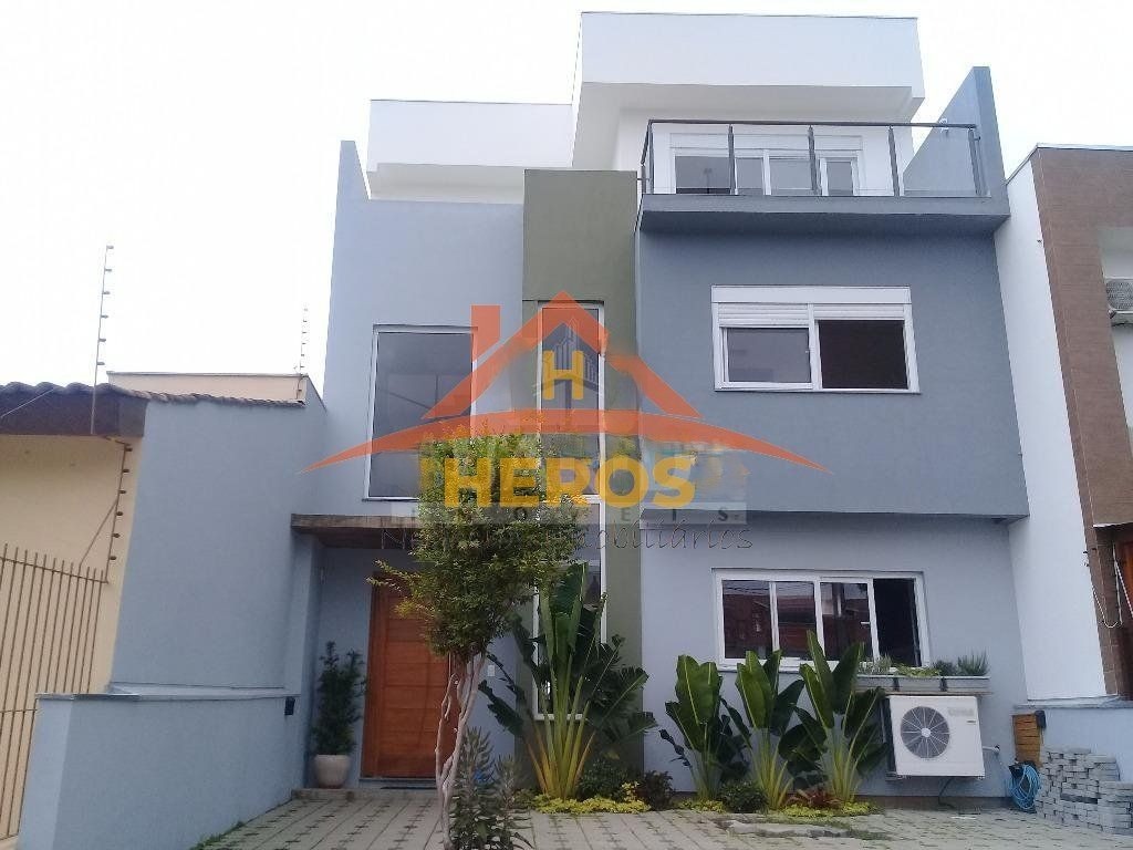 Casa 3 dorm, 160m², Guarujá, R$ 795mil