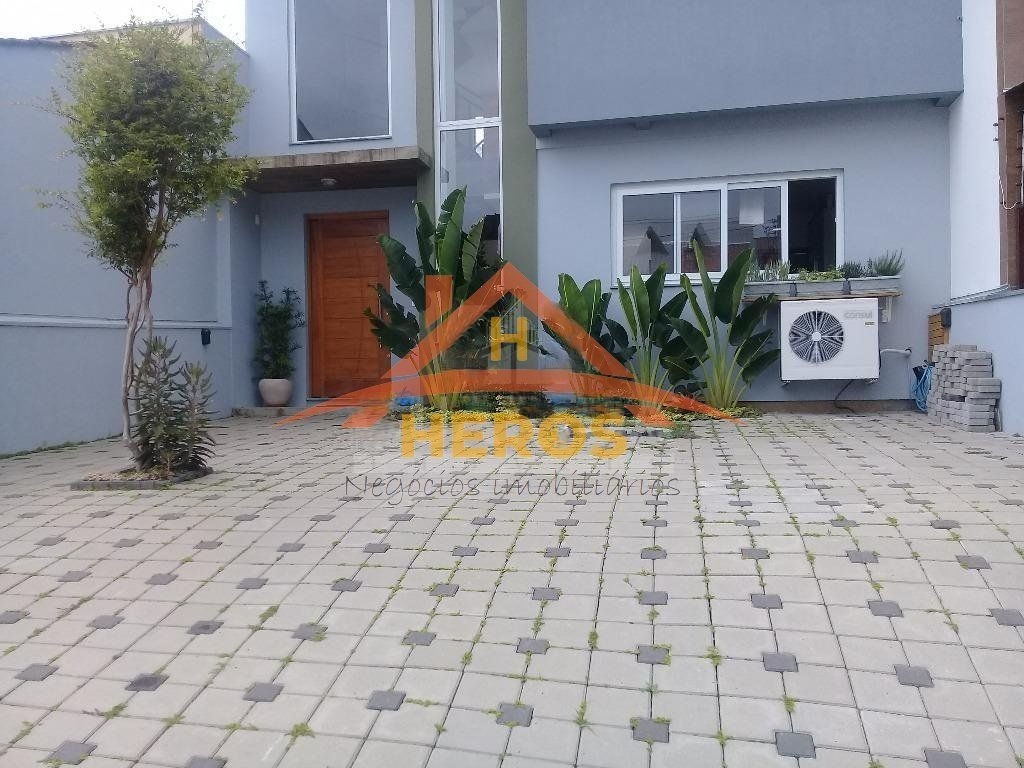 Casa 3 dorm, 160m², Guarujá, R$ 795mil