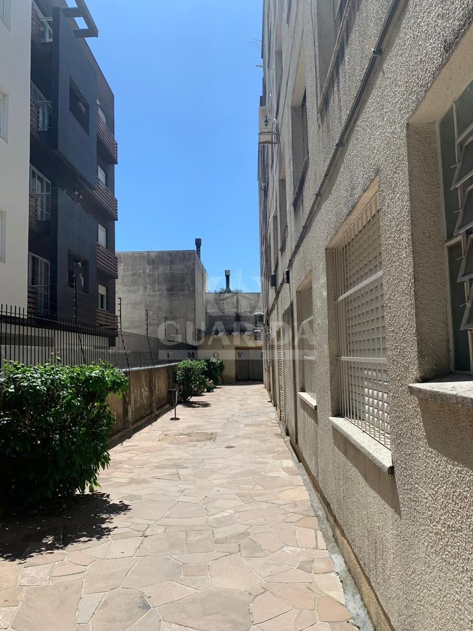Apartamento, 2dorm, Jardim  Botânico, R$ 250mil