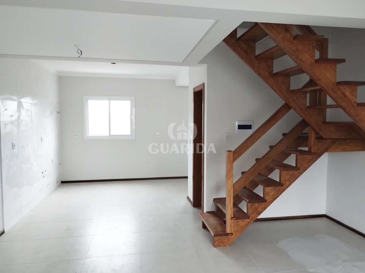 Casa 3 dorm, 78m², Hípica por R$ 380mil