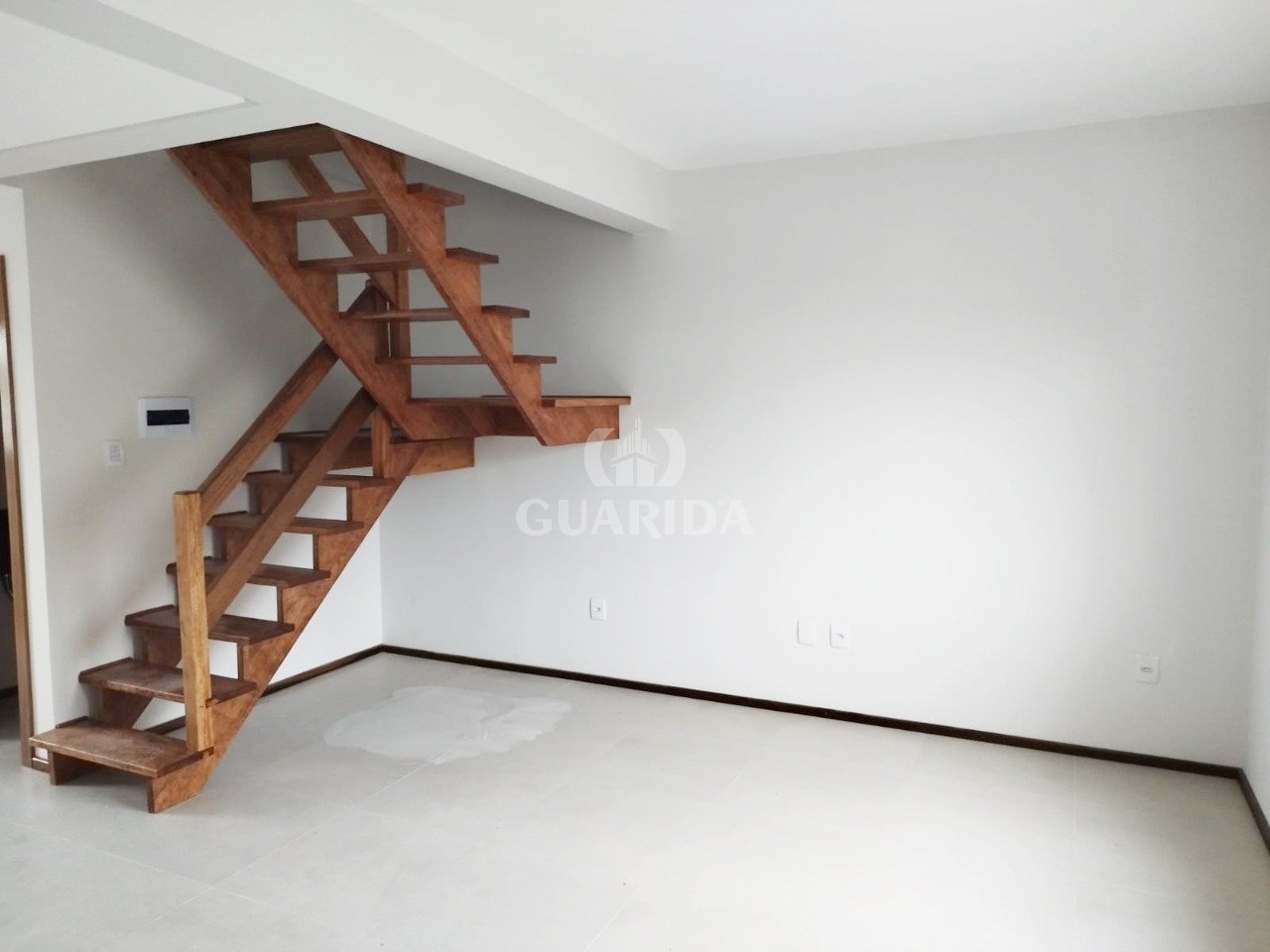 Casa 3 dorm, 78m², Hípica por R$ 380mil