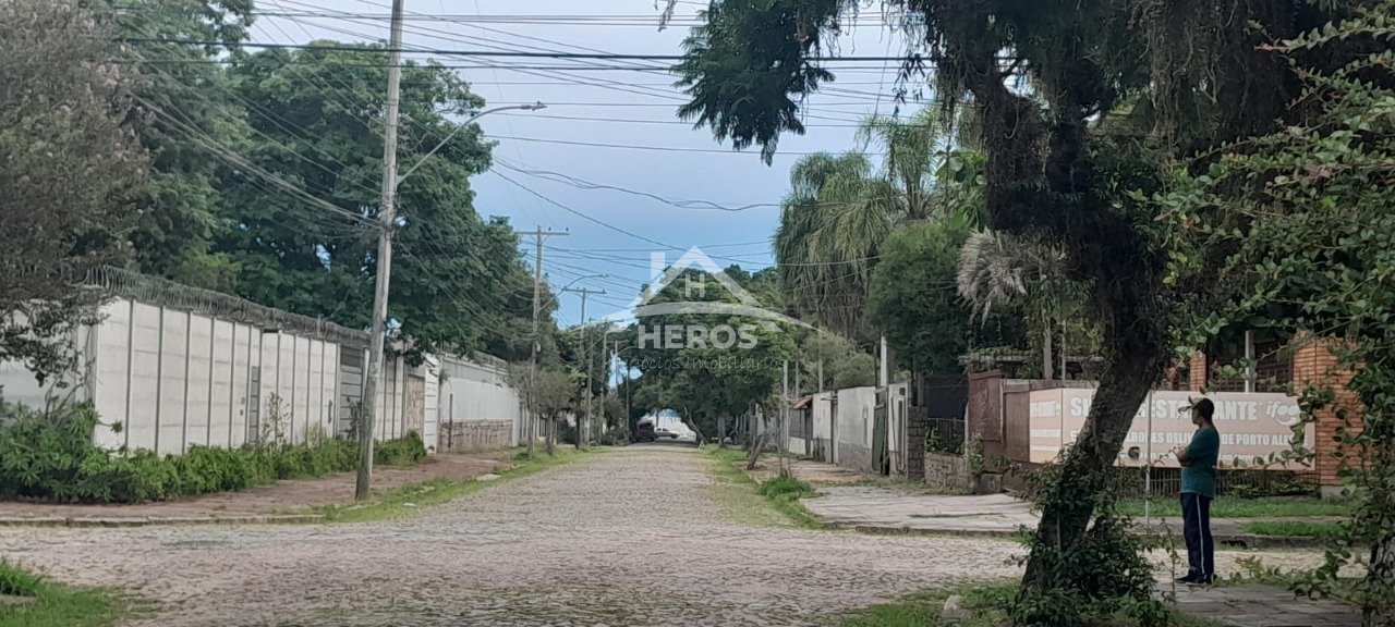 Terreno com 16,50 de frente em Ipanema, PoA