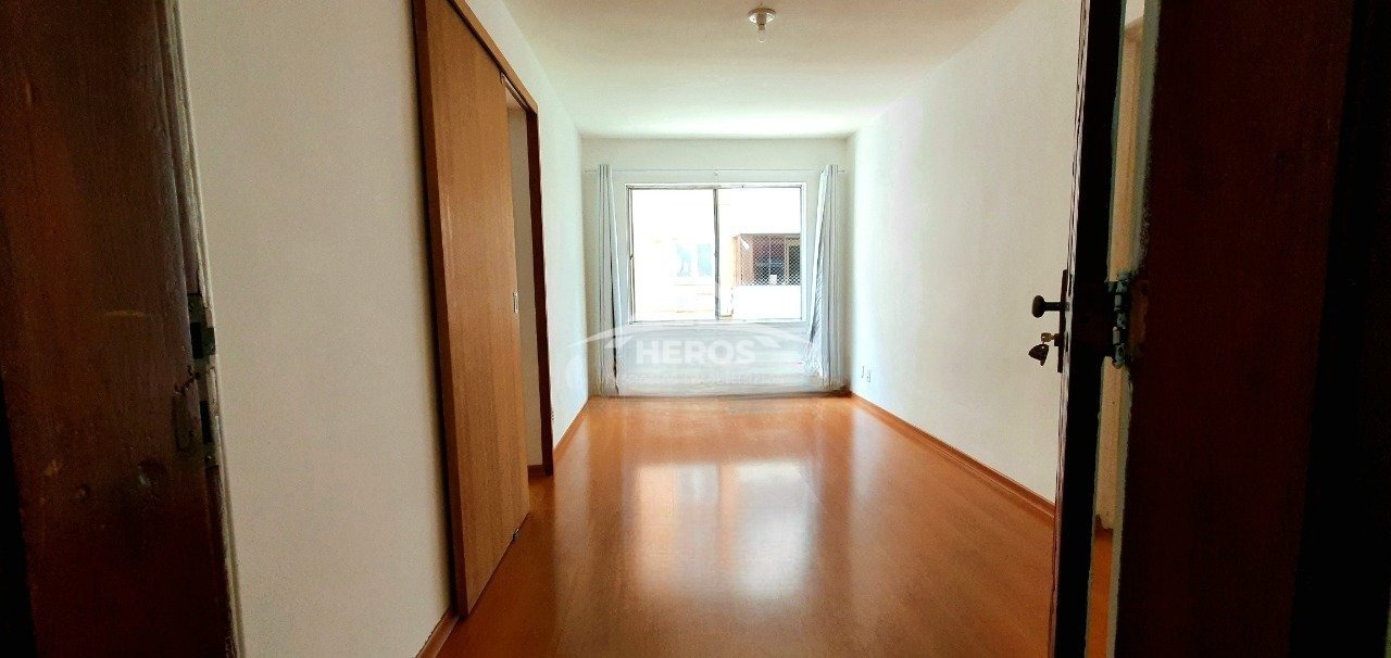 Apartamento 1 dorm, 38m², Tristeza, R$ 155mil