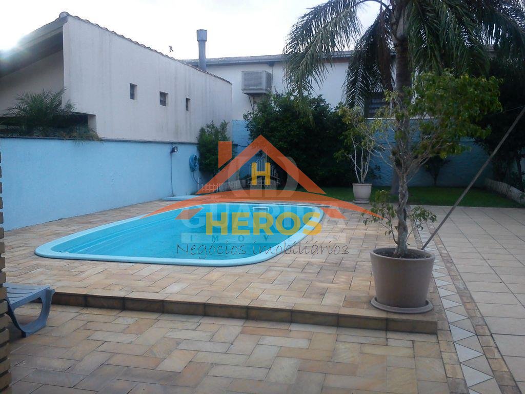 Casa 3 dorm, Ipanema, 182m², R$ 860 mil